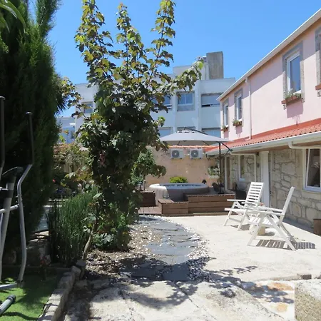 Hébergement de vacances Rubin Charme Haeuser 12 By Interhome *